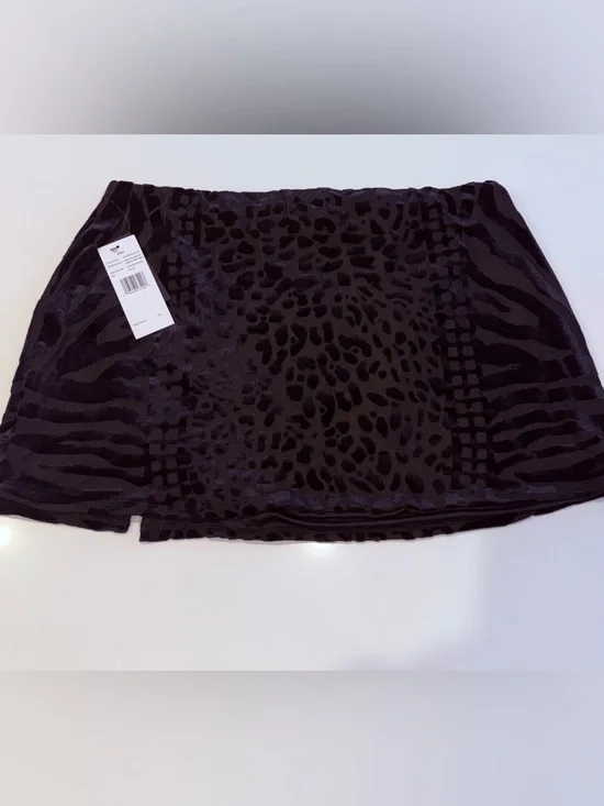 AFRM Leopard Velvet Mini Skirt - Picture 3 of 4
